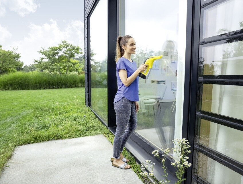 Fensterreiniger – Der umfassende Ratgeber zu Arten, Anwendung, Tipps und moderner Reinigungstechnologie